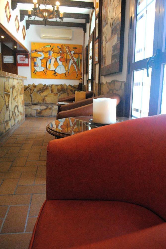 Hostal Costa De La Luz Conil De La Frontera Esterno foto