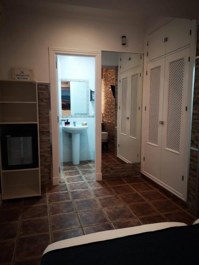 Hostal Costa De La Luz Conil De La Frontera Esterno foto